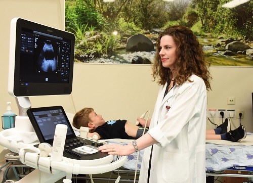 Contrast Enhanced Voiding Urosonography CEVUS